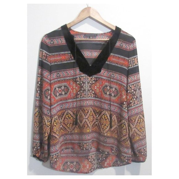 Anthropologie Sanctuary Velvet Collar Aztec Design - Picture 3 of 4